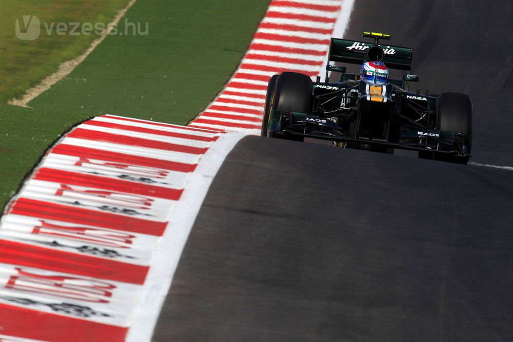 F1: A Pirelli mellényúlt a gumikkal 16