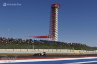 F1: Megrovás Webbernek, Alonso hiába panaszkodott 32