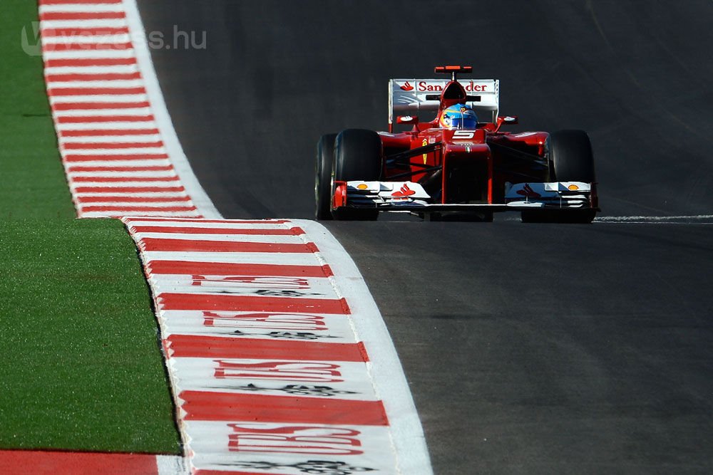 F1: Vettel behúzta a pole-t, Alonso bajban 6