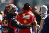 F1: Vettel behúzta a pole-t, Alonso bajban 37