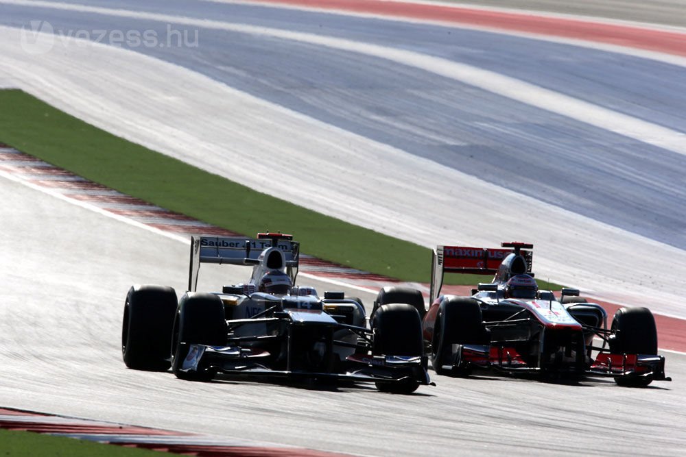 F1: Megrovás Webbernek, Alonso hiába panaszkodott 28