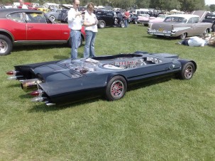 Eladó autófurcsaságok - kicsi, lapos, asztali