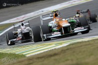 F1: Hamiltont már 2014-re visszavenné a McLaren 25