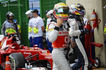 F1: Hamiltoné a pole, Vettel 4., Alonso 8.