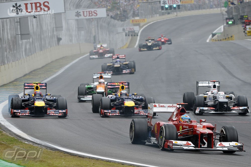 F1: Ráfekszik az időmérőre a Ferrari 14