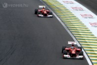 F1: Ráfekszik az időmérőre a Ferrari 90