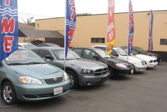 Küzdenek az autókölcsönzők