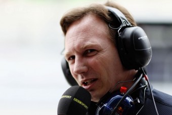 F1: Kikosarazta a Mercedest a Red Bull főnöke