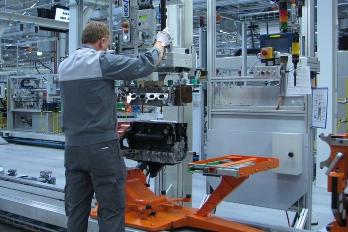 Eladja magyar üzemét az Opel 6 | Vezess Hengerfej és motorblokk párosítása