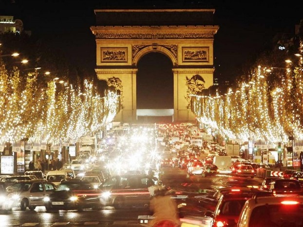 Bajban a francia autógyártók