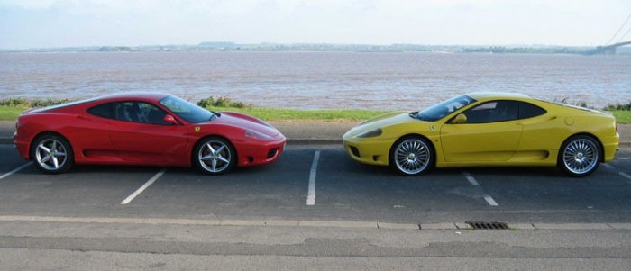 Baloldalon az eredeti, jobbon a másolat, különbség alig. Így van értelme replikát gyártani