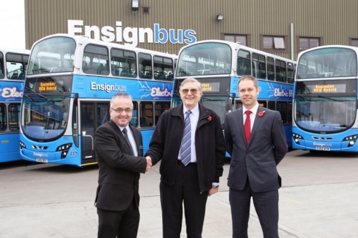 Emeletes hibridek álltak forgalomba 1 Jó párosítás a Volvo alváz és a Wrightbus karosszéria