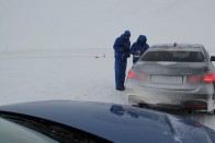 Nem irigyeltük a trénereket a szélhivarban a hegytetőn