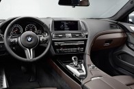 Újabb 560 lóerős BMW szedán 19