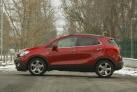 Az Opel Mokka 4,27 méter hosszú, tengelytávja mindössze 2,55 méter