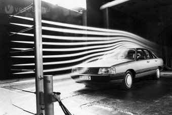 30 éves az Audi 100 C3