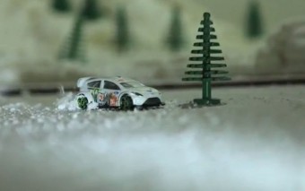 Az autógyártók legjobb ünnepi videói