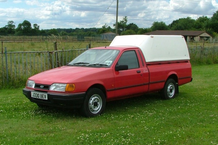 Pickup is készült belőle P100 néven Portugáliában