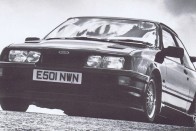 Az RS500 Cosworth versenyváltozata 500-550 lóerőt tudott, a széria 224-et