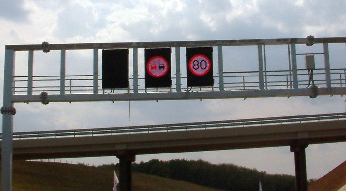 Korlátozzák a sebességet az autópályákon 1