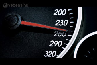 Lefilmezte saját halálos karambolját