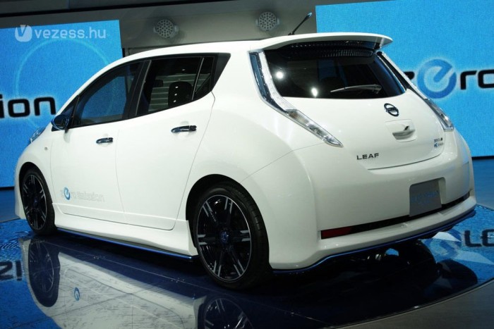 Sportos Nissan villanyautó: lesz is, meg nem is 6