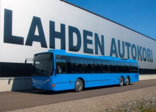 Befellegezhet a mosolygós buszoknak?