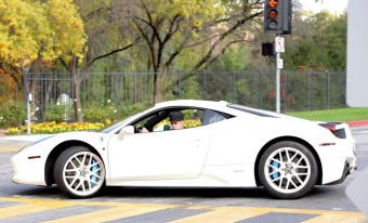 Halált okozott a popsztár autója