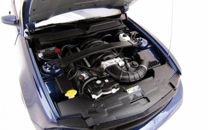 Én kicsi pónim 10 | Vezess 4,6 literes, 315 lóerős szívó V8 és veszettül szépséges