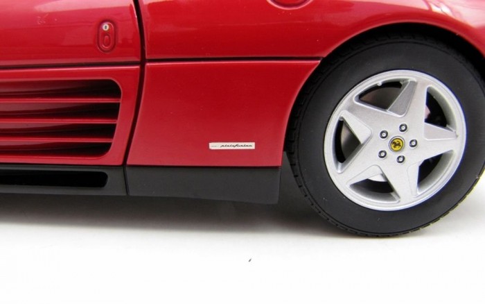 Kötelező elem a Pininfarina logó