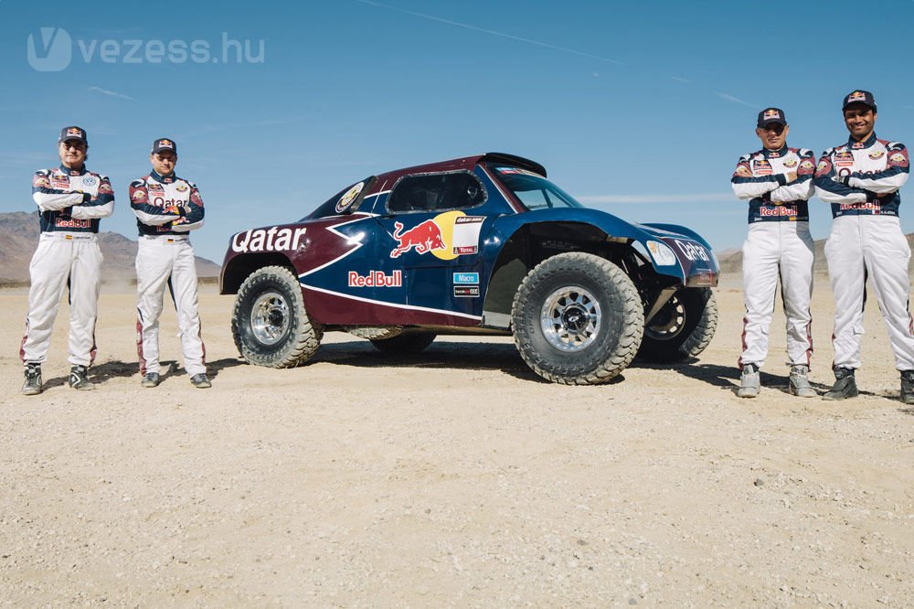 Magyarokkal indul a 2013-as Dakar 19