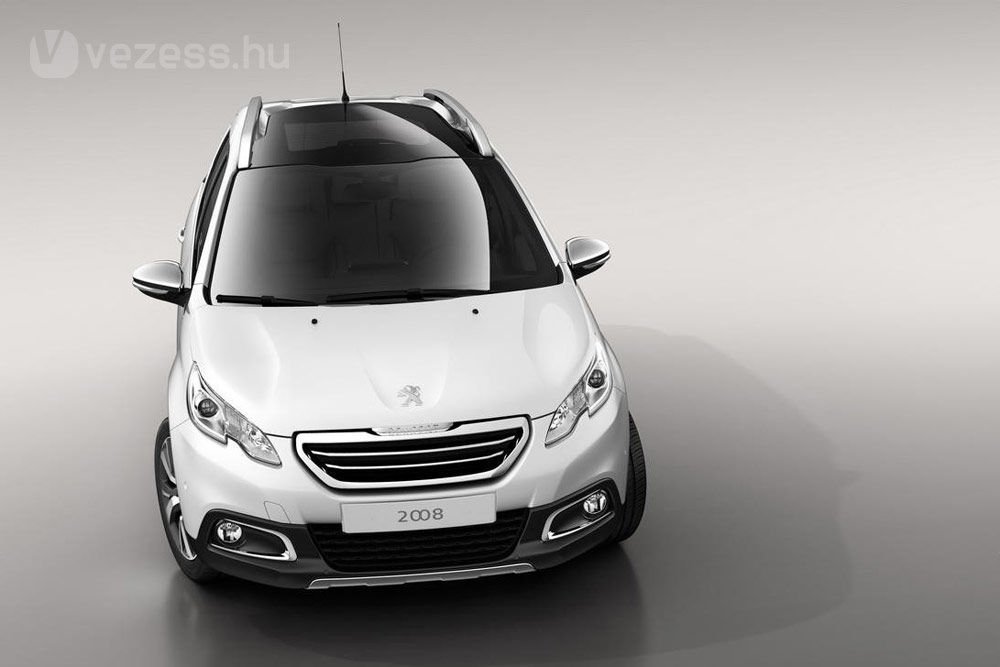 Hivatalos fotókon a Peugeot 2008 4