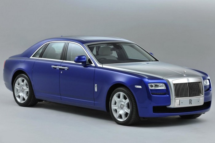 108 éve nem pörgött így a Rolls 3 | Vezess Egyedi fényezésű Ghost - a lehetőségek túlzás nélkül végtelenek.