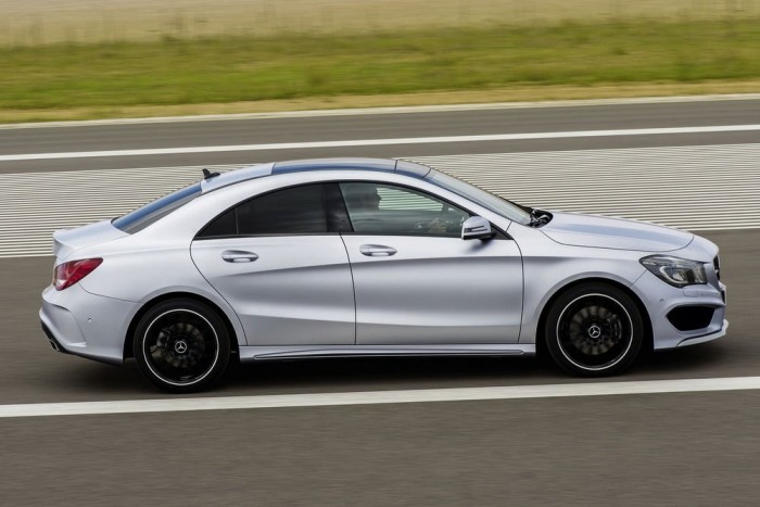 Leleplezték a második magyar Mercit 9