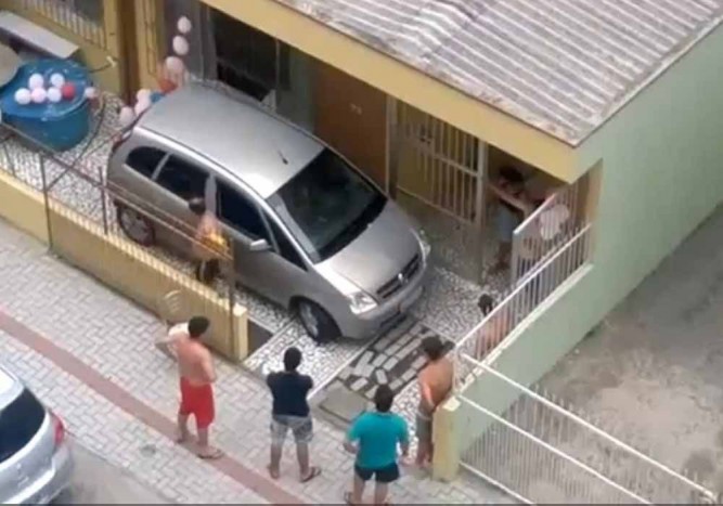 Az év érthetetlen parkolása