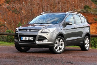 Nagyobb, takarékosabb és még mindig jó vezetni: új Ford Kuga