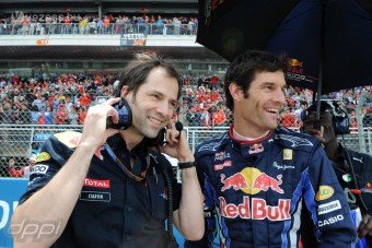 F1: Mérnököt cserél Webber és Räikkönen