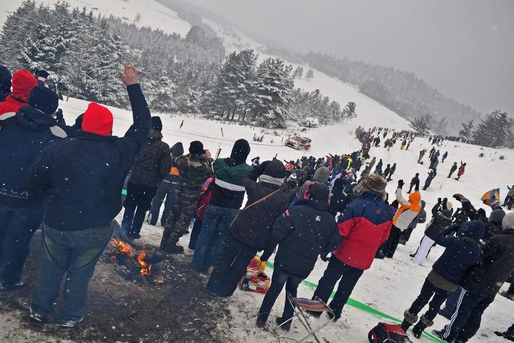 Loeb növelte előnyét Monte-Carlóban 9