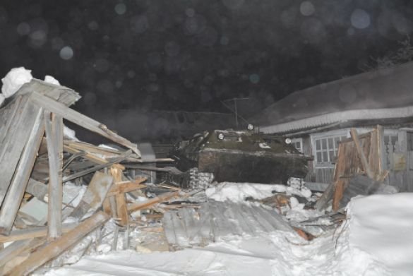 Tankkal rontott a házba egy részeg szerelő