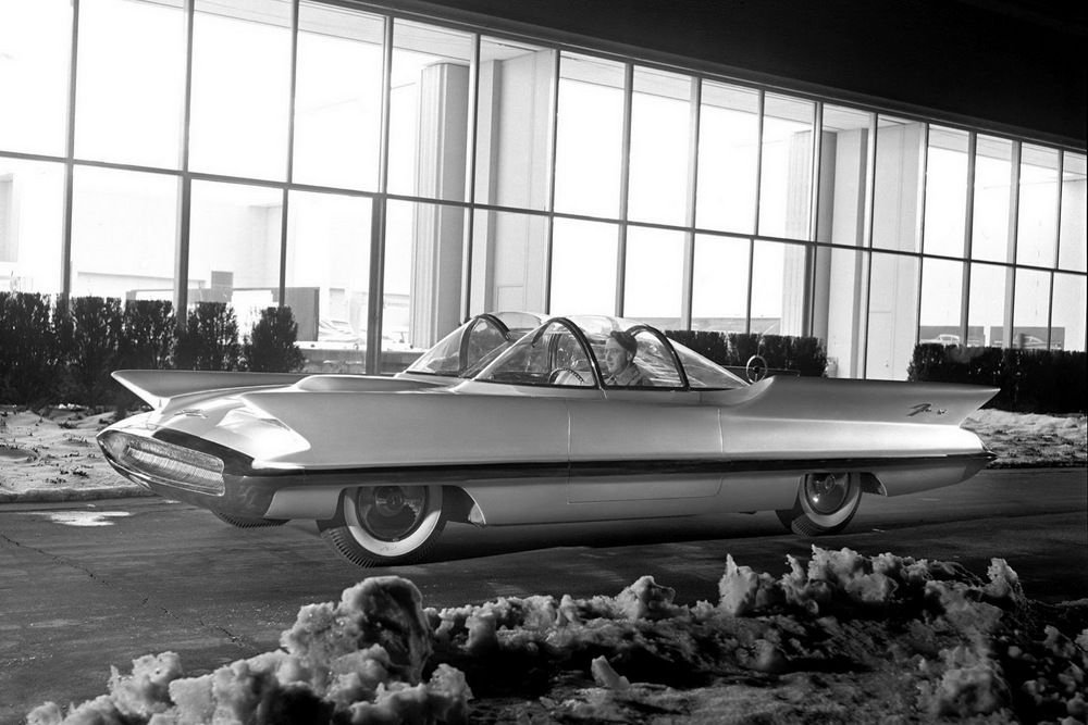 Az eredeti, 1955-ös Lincoln Futura