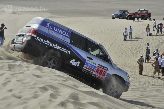 Dakar: Rekorddal győzött Peterhansel 9