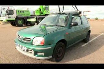 Őrült kisérlet Nissannal