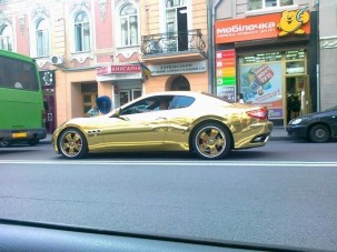 A nap képe - Aranyba mártott Maserati