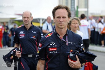 F1: Szerződést hosszabbított a Red Bull-főnök