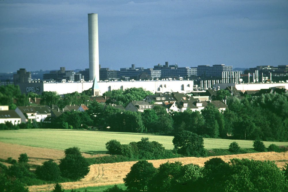 Gazdaságilag megtorpant, egykori bányavidéken fekszik Bochum