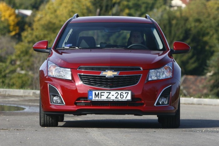 5,3 milliótól kapható a turbós kombi, amiből 300 ezer forintos engedményt ad az importőr