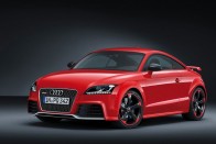 Audi TT RS Plus: több lóerő, áthangolt futómű, pimasz optikai kiegészítők