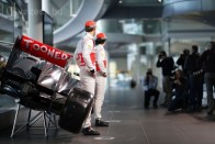 F1: Megjött az új McLaren 19