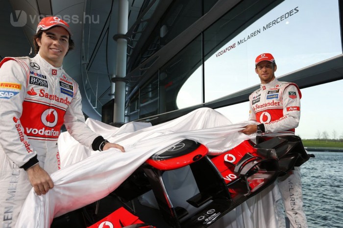 F1: Megjött az új McLaren 8