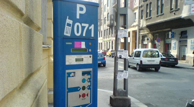 Adományt gyűjtenek a parkolóautomaták 8